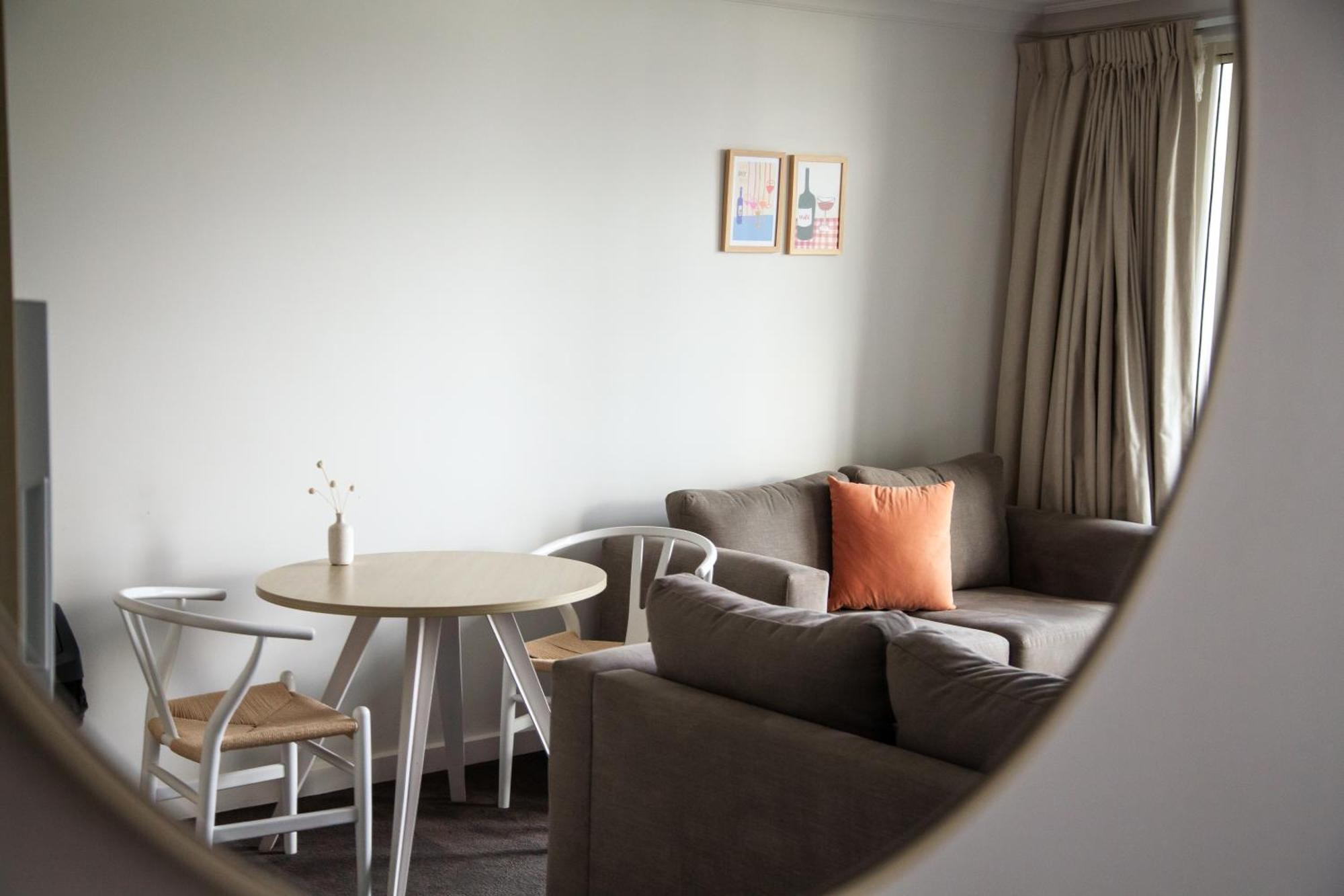 Nagambie Waterfront Motel Extérieur photo
